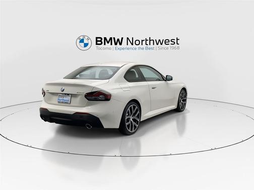 2024 BMW 230 xDrive
