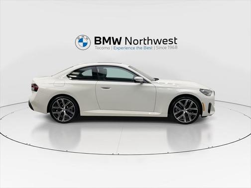 2024 BMW 230 i xDrive