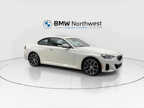 2024 BMW 230 i xDrive