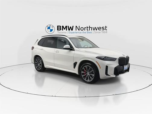 Alpine White 2024 BMW X5 PHEV xDrive50e