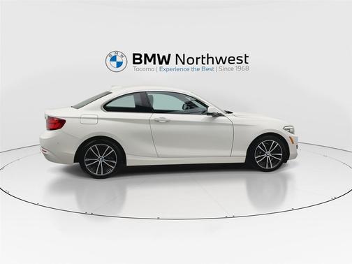 2020 BMW 230 230i
