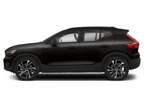 2021 Volvo XC40 Recharge Pure Electric P8