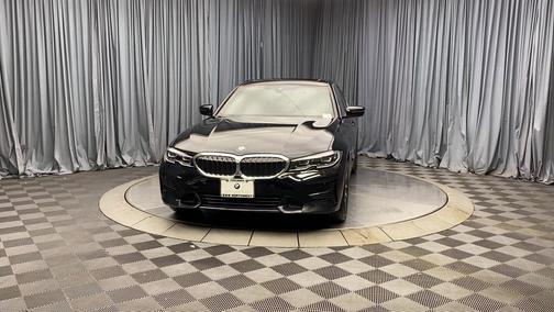 2019 BMW 330 xDrive