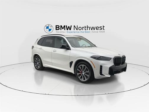 Mineral White Metallic 2026 BMW X5 M60i