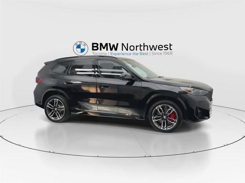 Black Sapphire Metallic 2026 BMW X1 xDrive28i