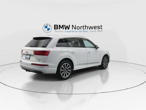 2017 Audi Q7 3.0T Premium