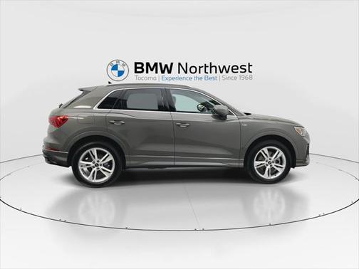 2024 Audi Q3 45 S line Premium Plus
