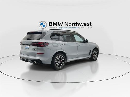 Brooklyn Grey Metallic 2026 BMW X5 xDrive40i