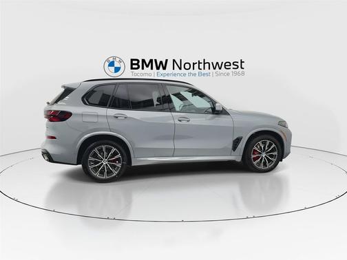 Brooklyn Grey Metallic 2026 BMW X5 xDrive40i