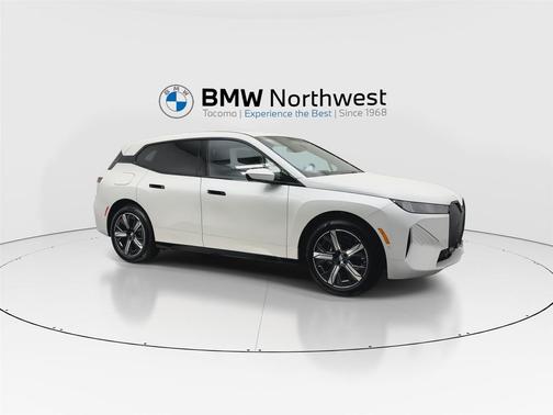 2026 BMW iX xDrive45