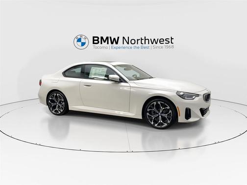 2025 BMW 230 i xDrive
