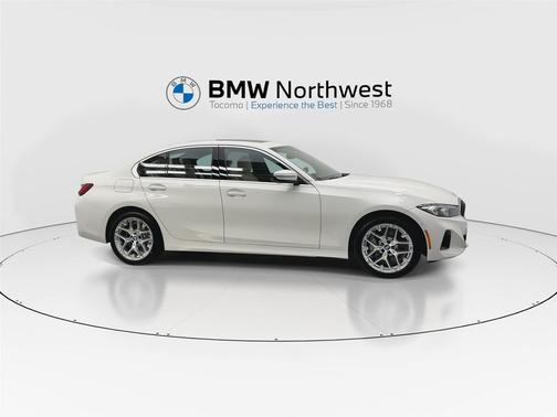 2025 BMW 330 i xDrive