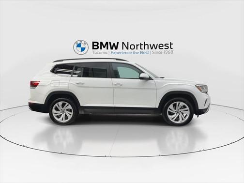 2022 Volkswagen Atlas 3.6L SE w/Technology