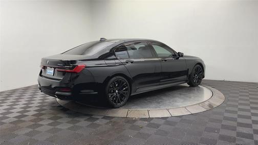 2020 BMW 750 i xDrive
