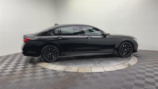 2020 BMW 750 i xDrive
