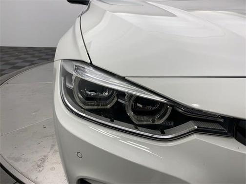 2018 BMW 330 330i