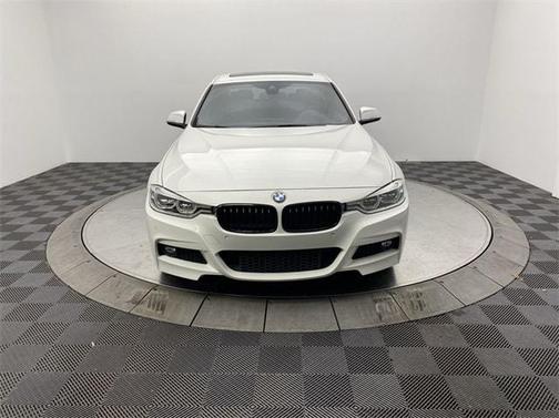 2018 BMW 330 330i