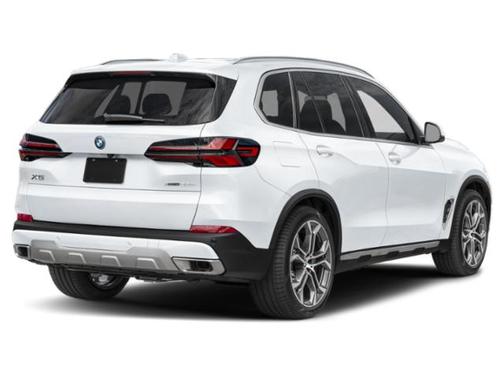 Alpine White 2026 BMW X5 PHEV xDrive50e