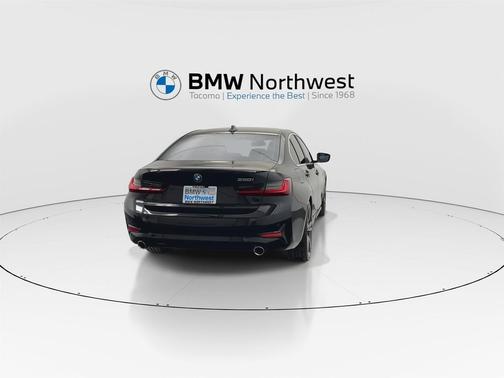 2022 BMW 330 330i