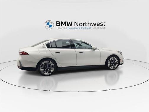 2026 BMW i5 eDrive40
