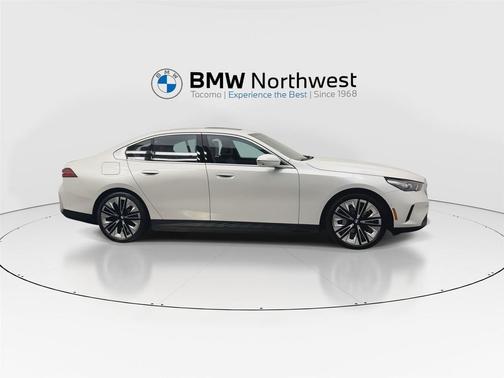 2026 BMW i5 eDrive40