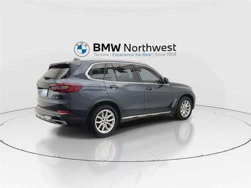 Arctic Grey Metallic 2022 BMW X5 xDrive40i