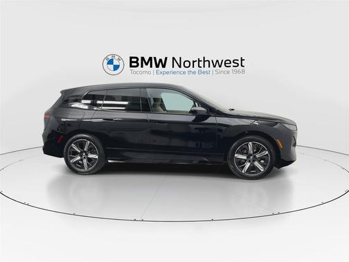 2026 BMW iX xDrive45