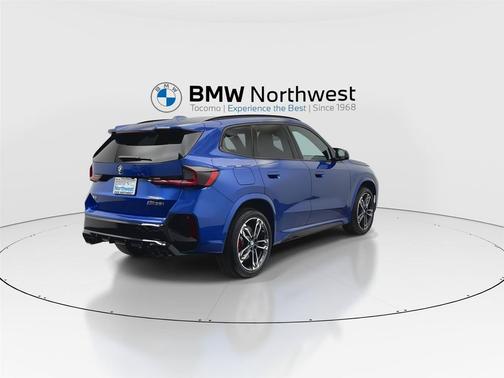 Portimao Blue Metallic 2026 BMW X1 M35i