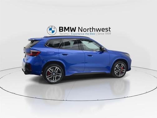Portimao Blue Metallic 2026 BMW X1 M35i