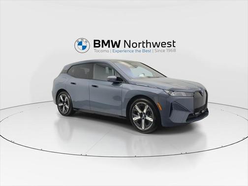 2026 BMW iX xDrive45