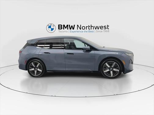 2026 BMW iX xDrive45