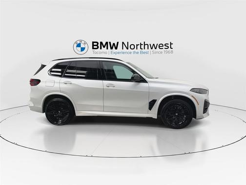 2026 BMW X5 M Base