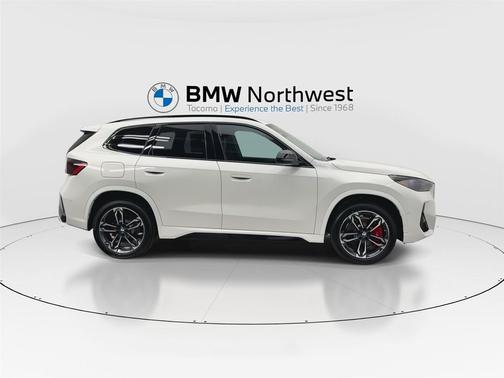 Alpine White 2026 BMW X1 xDrive28i