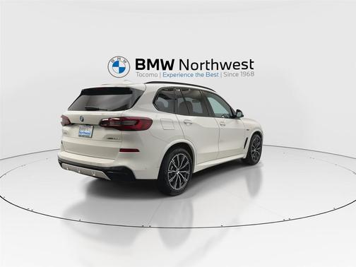 2022 BMW X5 PHEV xDrive45e