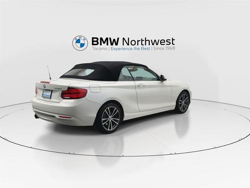 2018 BMW 230 230i
