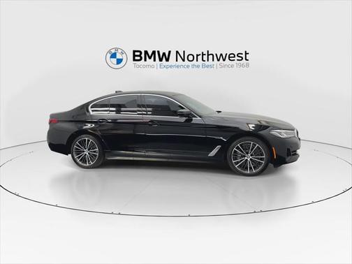 2022 BMW 530e Base