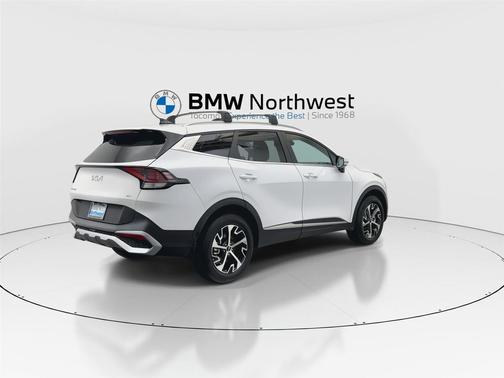 Glacial White Pearl 2024 Kia Sportage EX