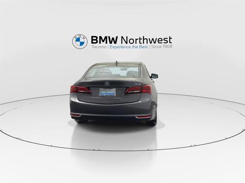 2017 Acura TLX w/Technology Package