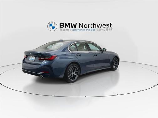 2025 BMW 330 i xDrive