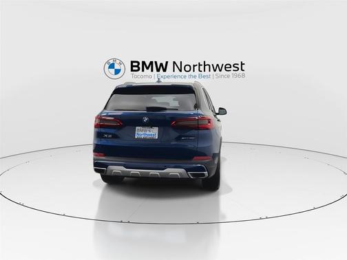 Phytonic Blue Metallic 2019 BMW X5 xDrive40i
