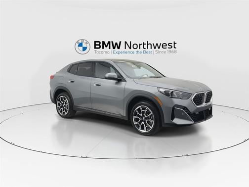 2025 BMW X2 xDrive28i