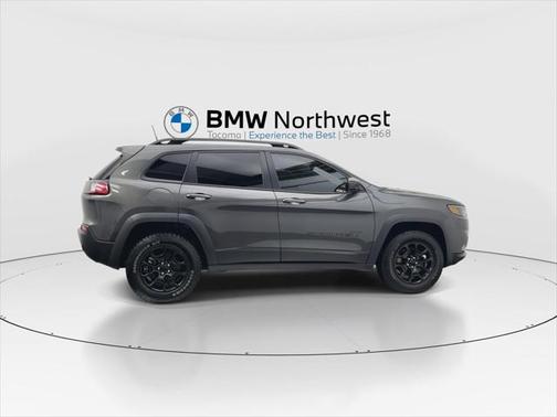 2022 Jeep Cherokee X 4x4