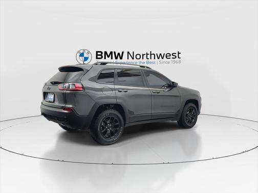 2022 Jeep Cherokee X 4x4