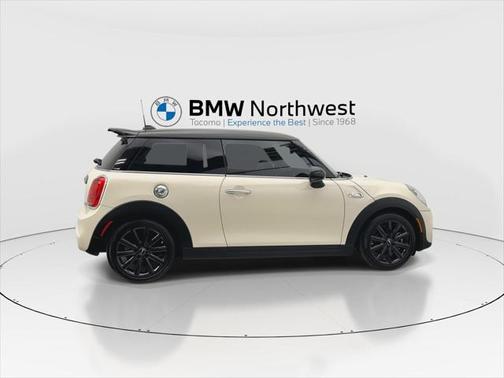 2016 MINI Hardtop Cooper S