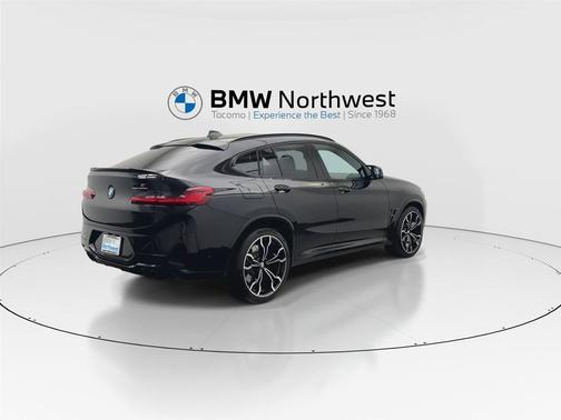 2025 BMW X4 M AWD