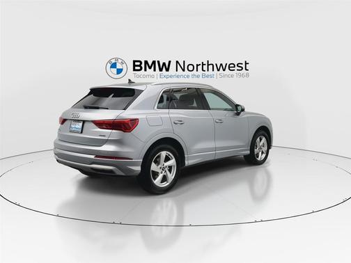 2022 Audi Q3 40 Premium