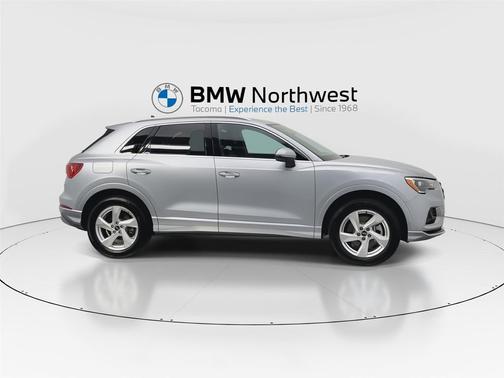 2022 Audi Q3 40 Premium