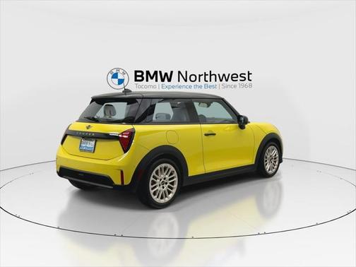 2025 MINI Hardtop Cooper