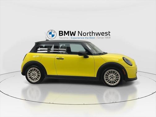 2025 MINI Hardtop Cooper