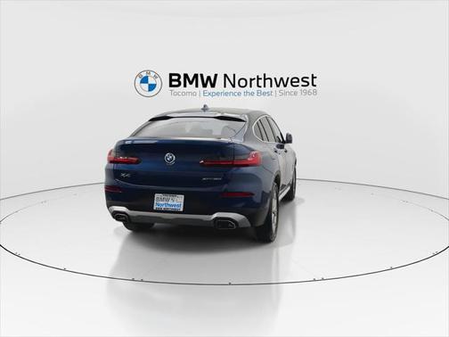 2022 BMW X4 xDrive30i
